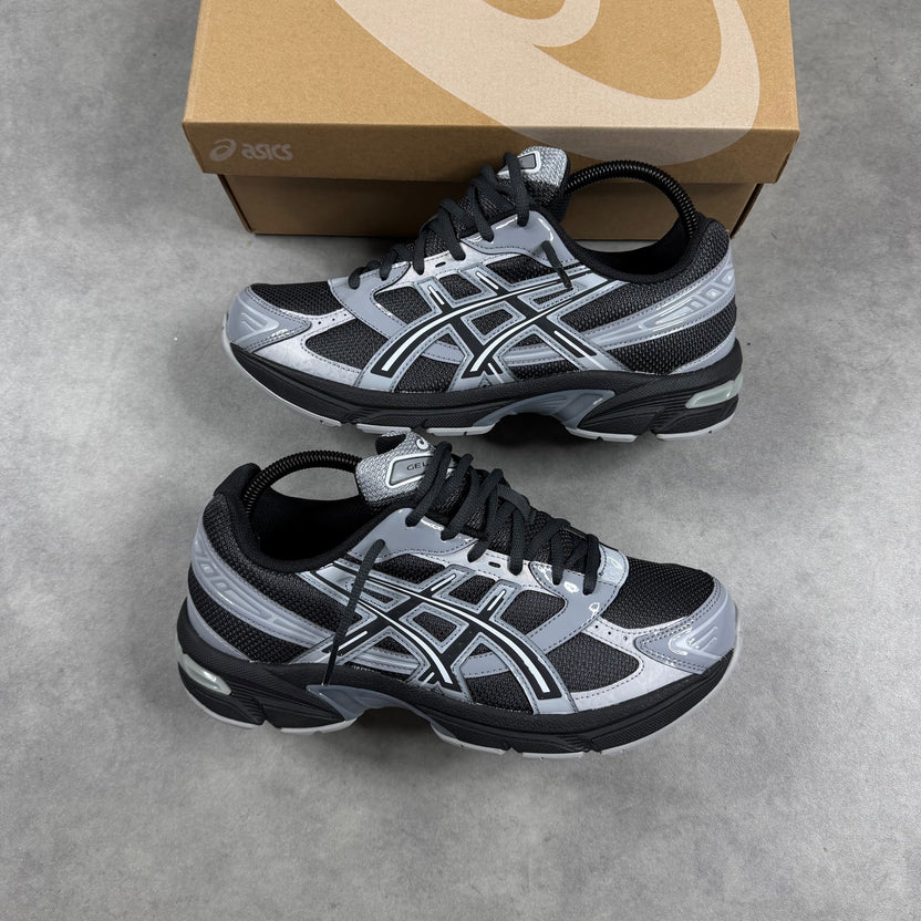1130 Graphite Grey Gravel