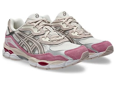NYC – Pink Retro Running Style
