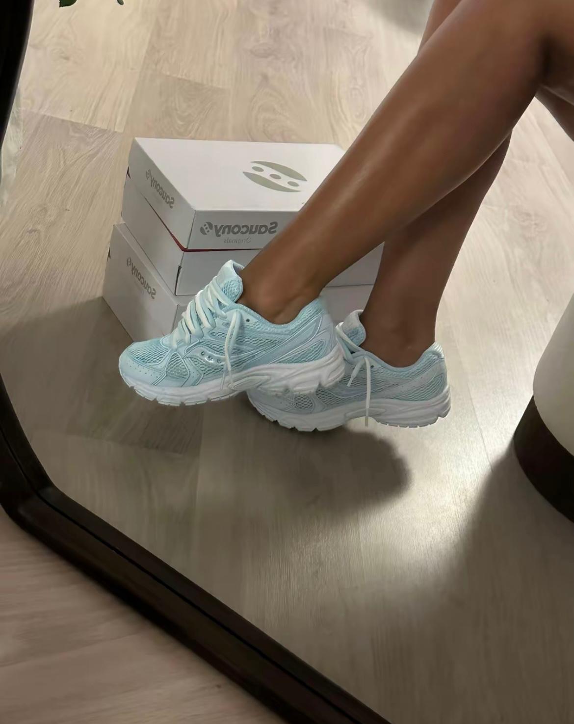 OMNI 9 Custom Sky Blue