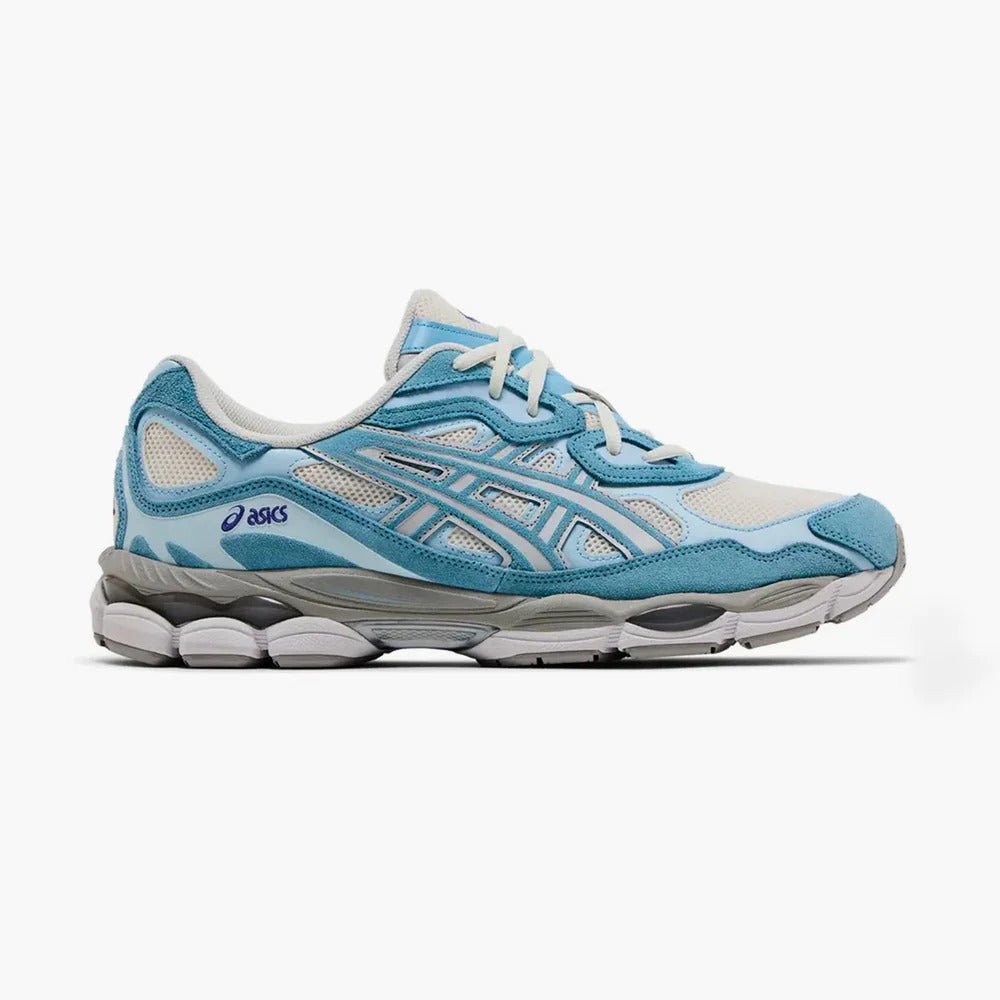 NYC – Arctic Blue Retro Running Style