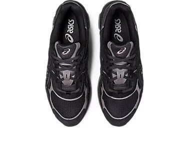 NYC – Black Retro Running Style