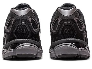 NYC – Black Retro Running Style