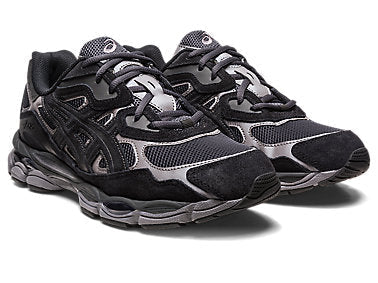 NYC – Black Retro Running Style