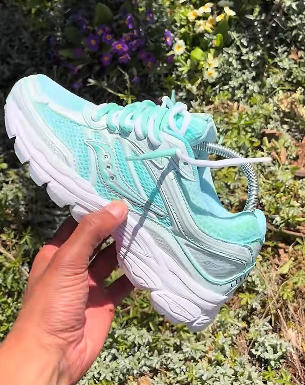 OMNI 9 Custom Sky Blue